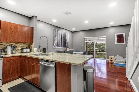5791 NW 116th Avenue Doral FL 33178