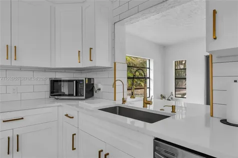 14840 SW 21st Street Davie FL 33326