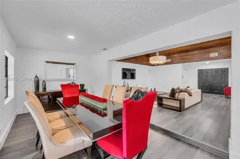 14840 SW 21st Street Davie FL 33326