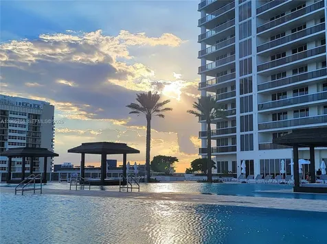 1800 S Ocean Drive Hallandale Beach FL 33009