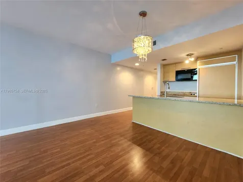 1800 S Ocean Drive Hallandale Beach FL 33009