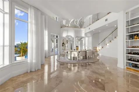 16479 NE 30th Avenue North Miami Beach FL 33160