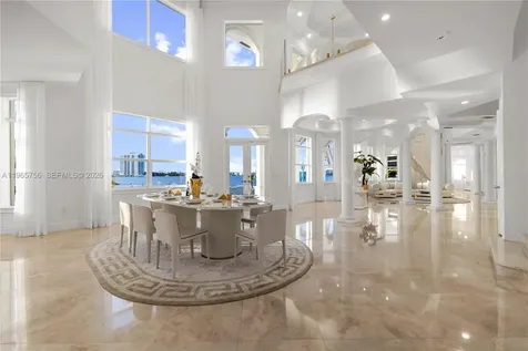 16479 NE 30th Avenue North Miami Beach FL 33160