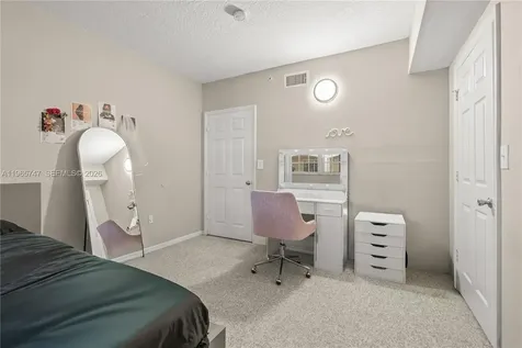 230 SW 117th Terrace Pembroke Pines FL 33025