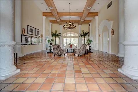 230 SW 117th Terrace Pembroke Pines FL 33025