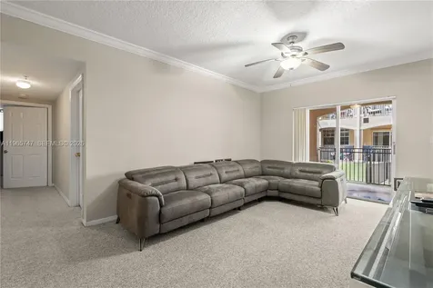 230 SW 117th Terrace Pembroke Pines FL 33025
