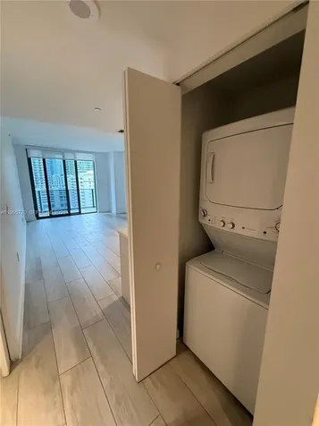 45 SW 9th Street Miami FL 33130
