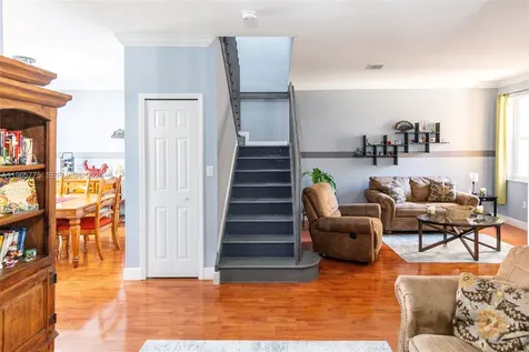 12523 SW 121st Way Miami FL 33186