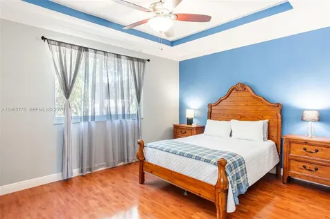 12523 SW 121st Way Miami FL 33186