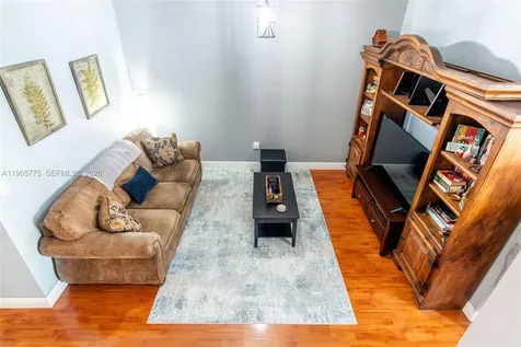 12523 SW 121st Way Miami FL 33186