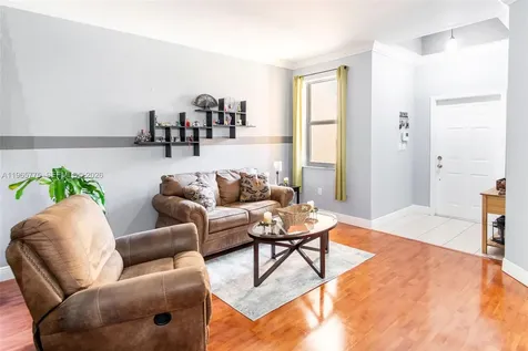 12523 SW 121st Way Miami FL 33186