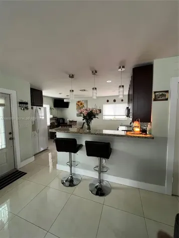 10382 SW 25th Street Miami FL 33165