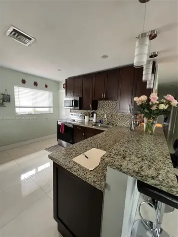 10382 SW 25th Street Miami FL 33165
