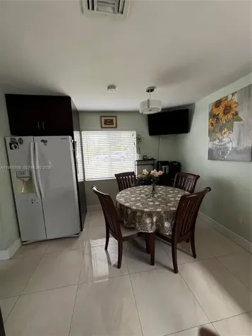 10382 SW 25th Street Miami FL 33165