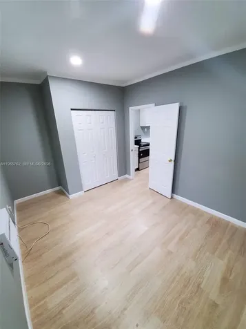 2425 NW 28th Street Miami FL 33142