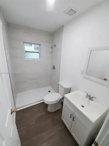 2425 NW 28th Street Miami FL 33142