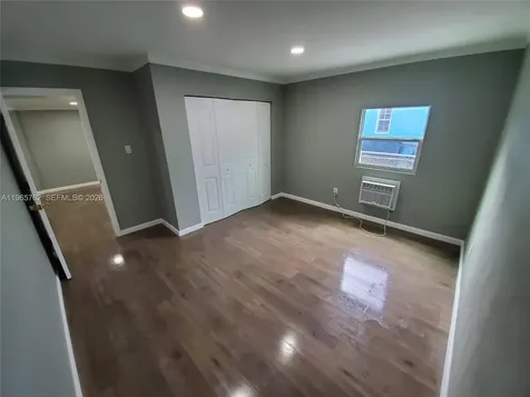 2425 NW 28th Street Miami FL 33142
