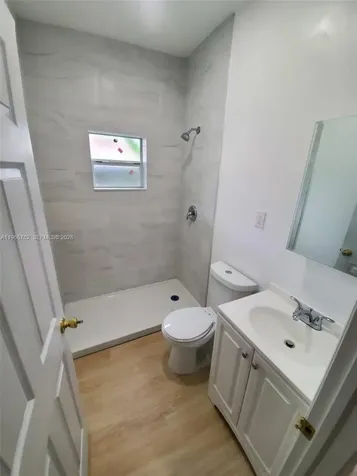 2425 NW 28th Street Miami FL 33142
