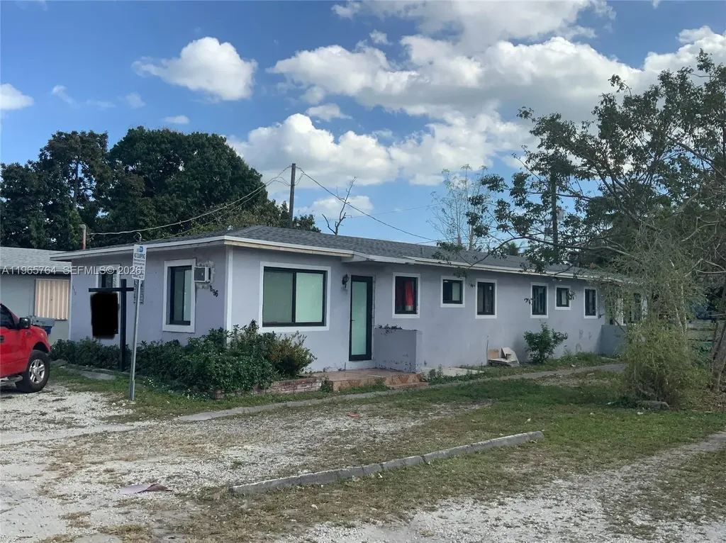 896 NW 103rd Street Miami FL 33150