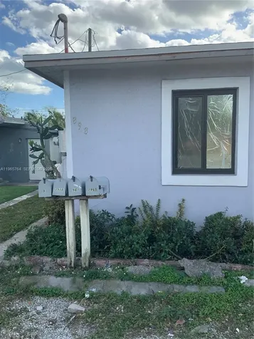 896 NW 103rd Street Miami FL 33150