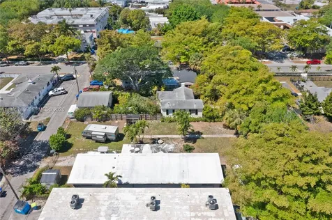 1946 Madison Street Hollywood FL 33020