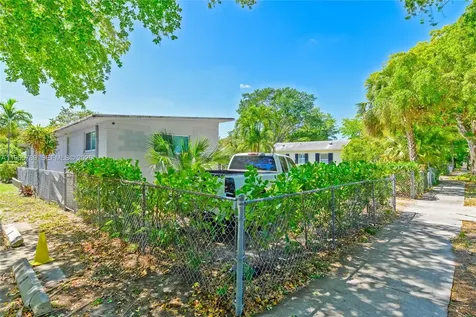 1946 Madison Street Hollywood FL 33020