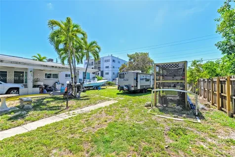 1946 Madison Street Hollywood FL 33020