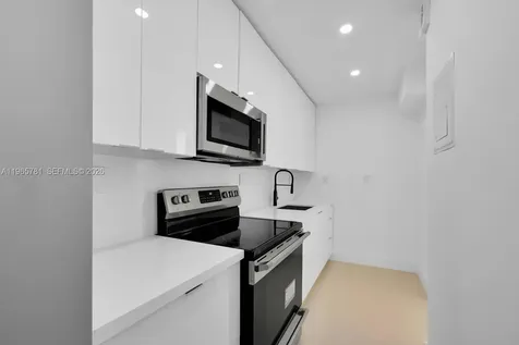1000 West Avenue Miami Beach FL 33139
