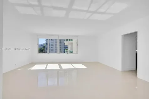 1000 West Avenue Miami Beach FL 33139