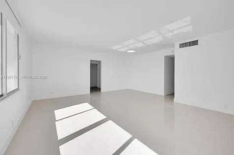 1000 West Avenue Miami Beach FL 33139