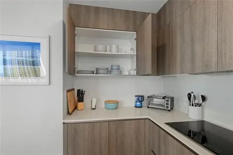 17550 Collins Avenue Sunny Isles Beach FL 33160