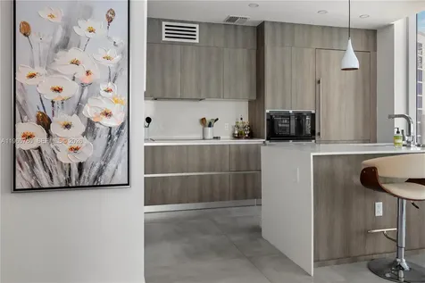 17550 Collins Avenue Sunny Isles Beach FL 33160