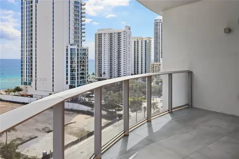 17550 Collins Avenue Sunny Isles Beach FL 33160