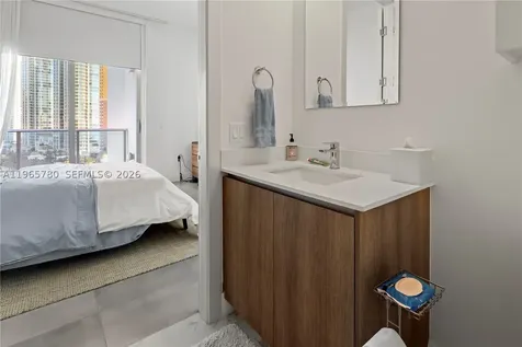 17550 Collins Avenue Sunny Isles Beach FL 33160