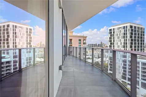 17550 Collins Avenue Sunny Isles Beach FL 33160