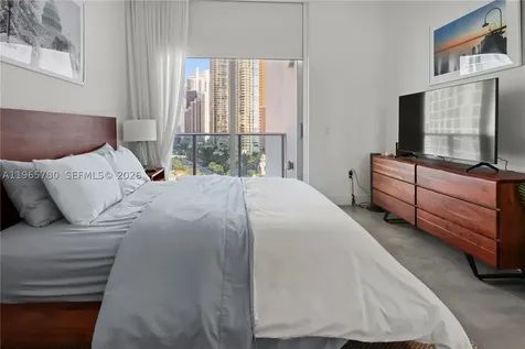 17550 Collins Avenue Sunny Isles Beach FL 33160