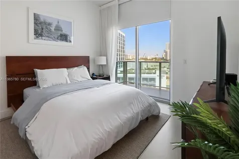 17550 Collins Avenue Sunny Isles Beach FL 33160