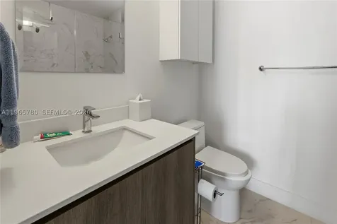 17550 Collins Avenue Sunny Isles Beach FL 33160