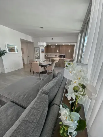 17550 Collins Avenue Sunny Isles Beach FL 33160