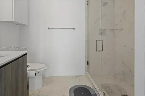 17550 Collins Avenue Sunny Isles Beach FL 33160