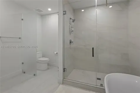 17550 Collins Avenue Sunny Isles Beach FL 33160