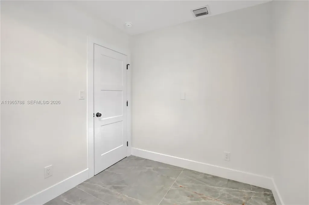 5980 SW 40th Avenue Fort Lauderdale FL 33312