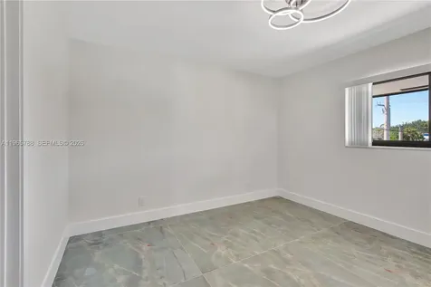 5980 SW 40th Avenue Fort Lauderdale FL 33312