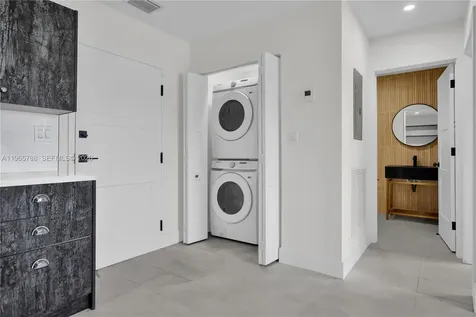 5980 SW 40th Avenue Fort Lauderdale FL 33312