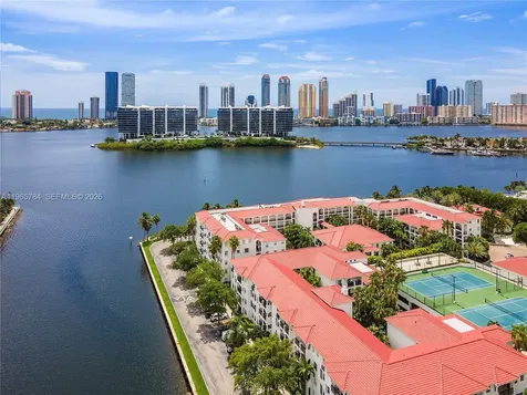 3145 NE 184th Street Aventura FL 33160