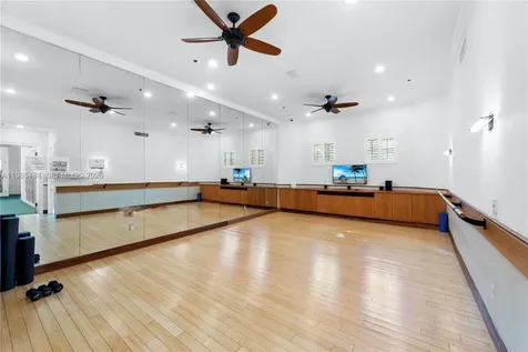 3145 NE 184th Street Aventura FL 33160