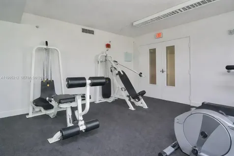 219 NW 12th Avenue Miami FL 33128