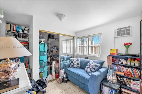 3235 SW 93rd Court Miami FL 33165