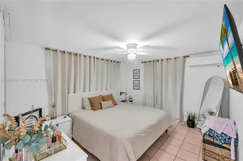 3235 SW 93rd Court Miami FL 33165