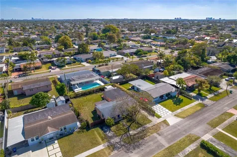 3235 SW 93rd Court Miami FL 33165